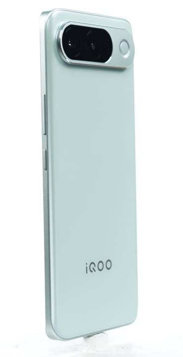 iQOO Z11 5G Angle 4