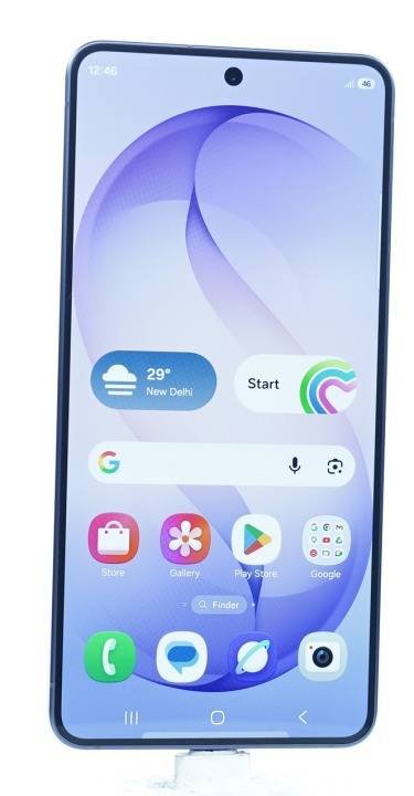 Samsung Galaxy S26 512GB Angle 2