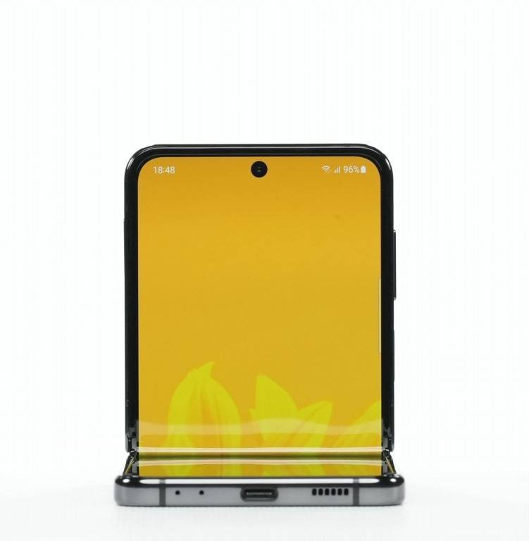 Samsung Galaxy Z Flip 4 5G 360°